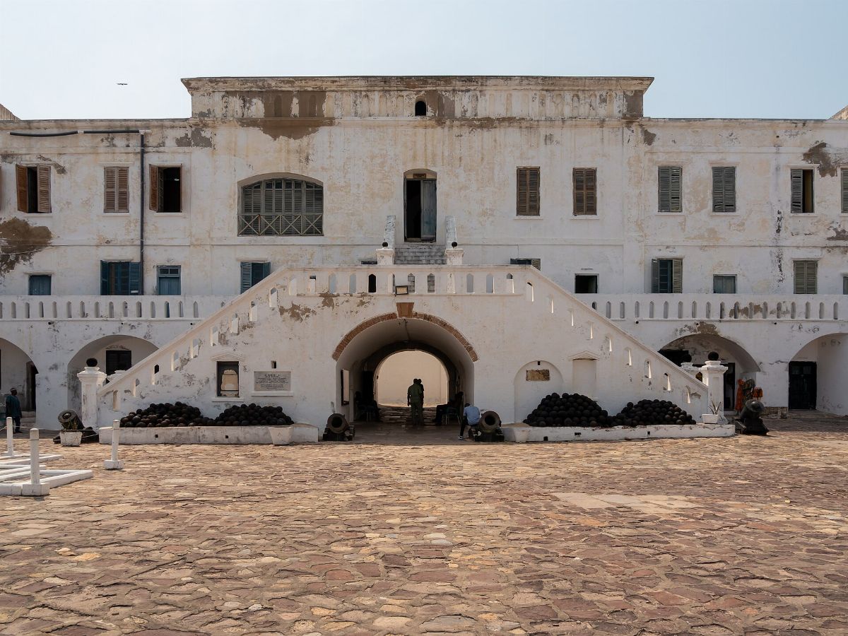 Castle, Cape Coast (P1100223)