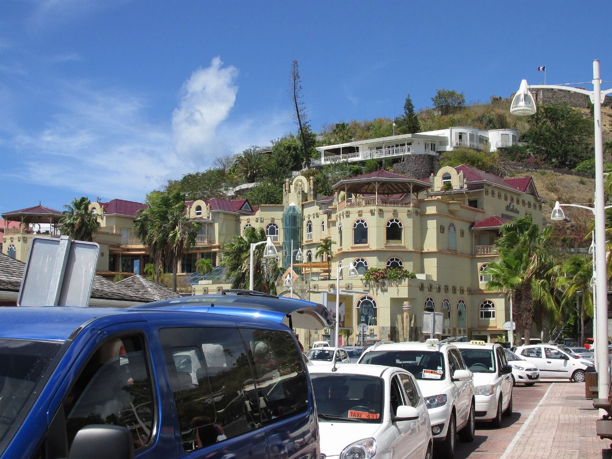 Marigot, Saint Martin (51332623283)