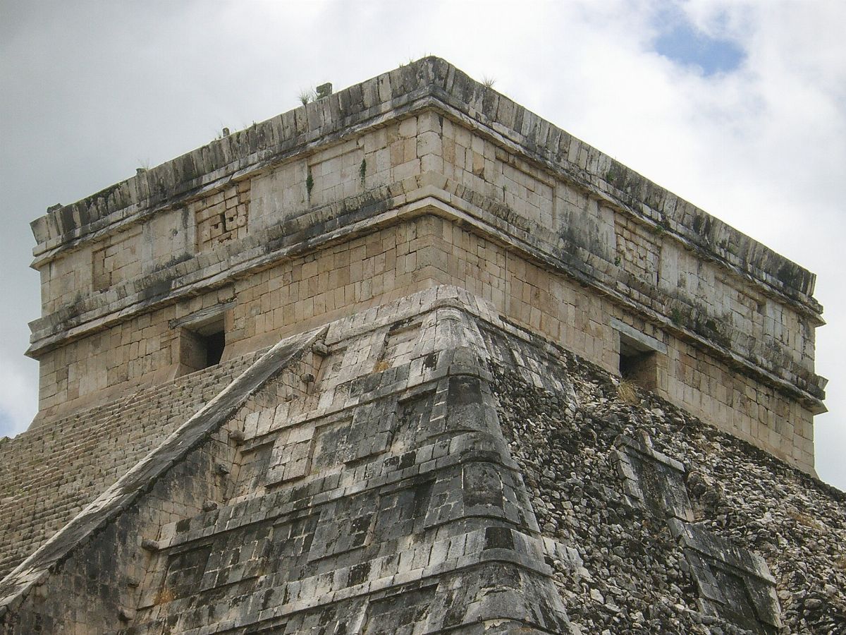 Templo el Castillo - Chichen Itza-Yucatan-Mexico0222