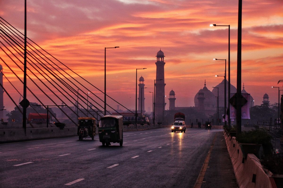 badshahimosque, lahore, pakistan, sun, punjab, mughal, islam, nature, muslim, tourism, architecture, historical, travel, culture, islamic, ancient, landmark, hyderabad, sufi, mosque, famous, structure