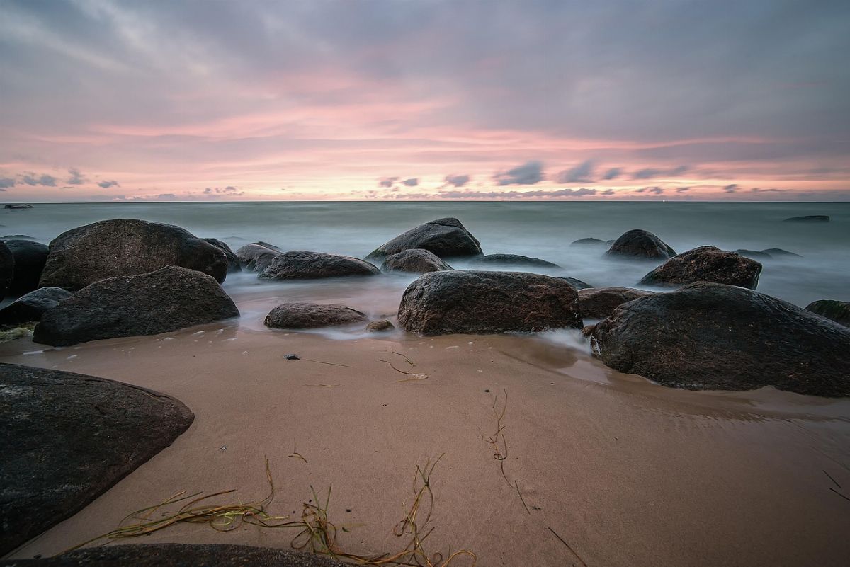 beach, sea, ocean, sand, rocks, rocky coast, rocky beach, sunset, shore, dusk, long exposure, seashore, nature, water, seascape, horizon, coast